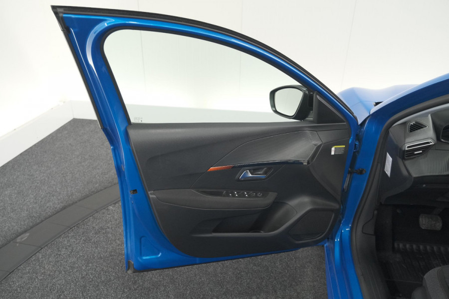 Peugeot e-208 EV Active 50 kWh | Navigatie | Apple Carplay | Climate Control