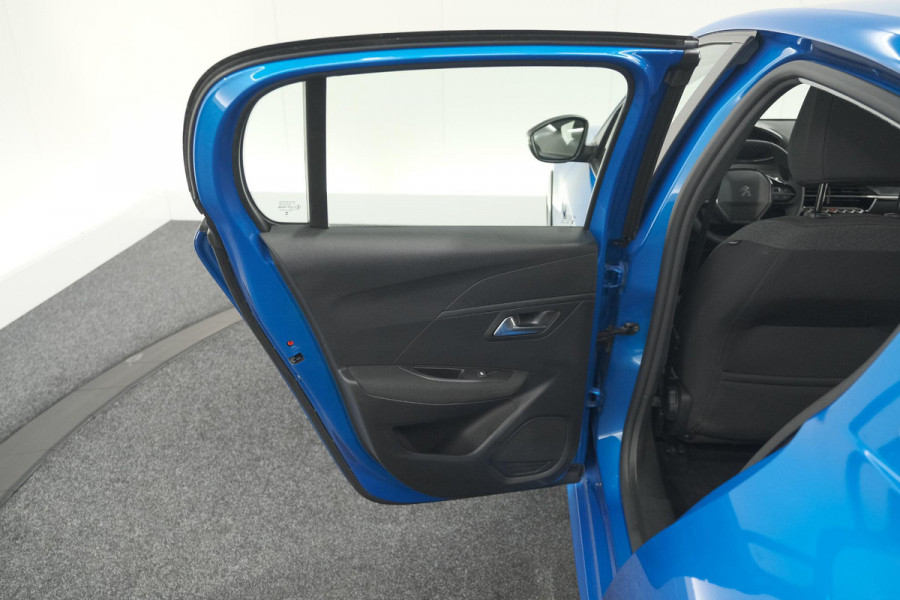 Peugeot e-208 EV Active 50 kWh | Navigatie | Apple Carplay | Climate Control
