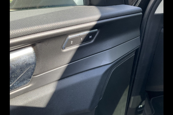 Lynk & Co 01 1.5 PHEV Carplay Pano.dak Adapt.Cruise Hoge zit vol opties!