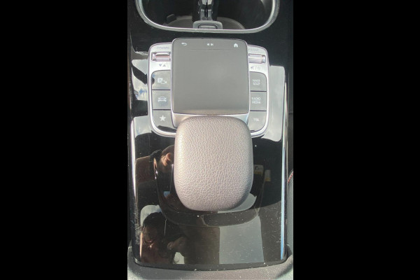 Mercedes-Benz A-Klasse 250 Premium Plus AMG/ Pano/ Burmester/ Sfeer/ VC