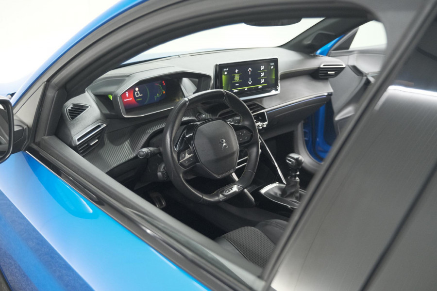 Peugeot 208 PureTech 100 GT | Camera | Dodehoekdetectie | Apple Carplay | Stoelverwarming | Parkeersensoren