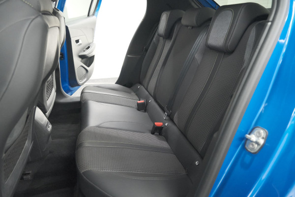 Peugeot 208 PureTech 100 GT | Camera | Dodehoekdetectie | Apple Carplay | Stoelverwarming | Parkeersensoren