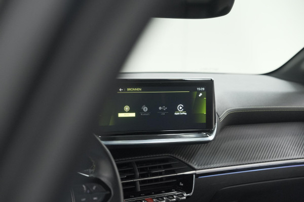 Peugeot 208 PureTech 100 GT | Camera | Dodehoekdetectie | Apple Carplay | Stoelverwarming | Parkeersensoren