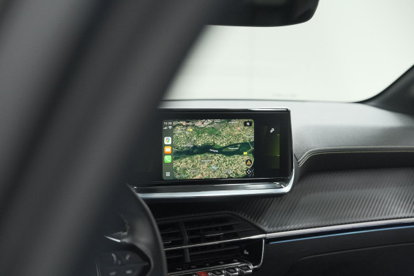 Peugeot 208 PureTech 100 GT | Camera | Dodehoekdetectie | Apple Carplay | Stoelverwarming | Parkeersensoren