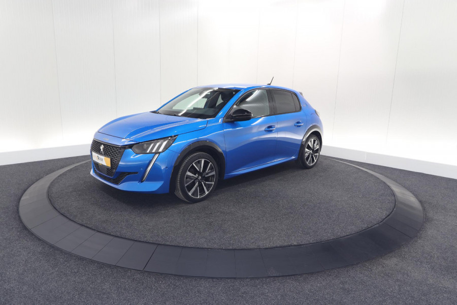 Peugeot 208 PureTech 100 GT | Camera | Dodehoekdetectie | Apple Carplay | Stoelverwarming | Parkeersensoren