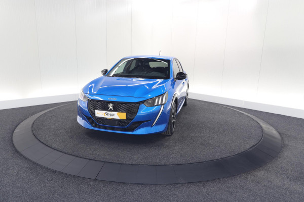 Peugeot 208 PureTech 100 GT | Camera | Dodehoekdetectie | Apple Carplay | Stoelverwarming | Parkeersensoren