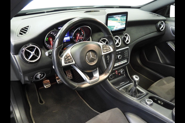 Mercedes-Benz A-Klasse A180 AMG Edition NAVI/SCHUIFDAK/CAMERA/LED/18"LMV!