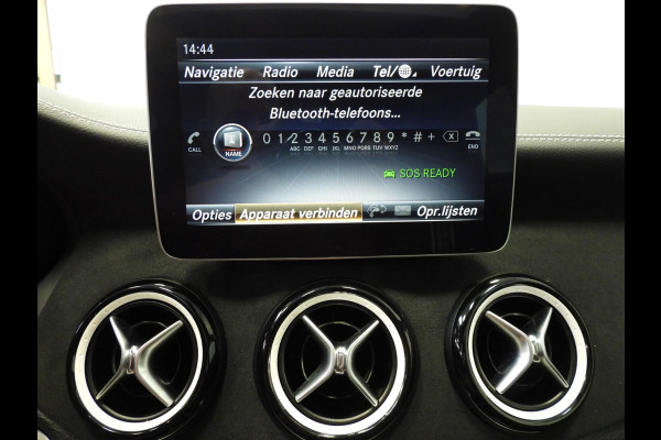 Mercedes-Benz A-Klasse A180 AMG Edition NAVI/SCHUIFDAK/CAMERA/LED/18"LMV!