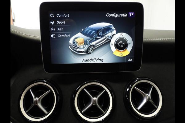 Mercedes-Benz A-Klasse A180 AMG Edition NAVI/SCHUIFDAK/CAMERA/LED/18"LMV!