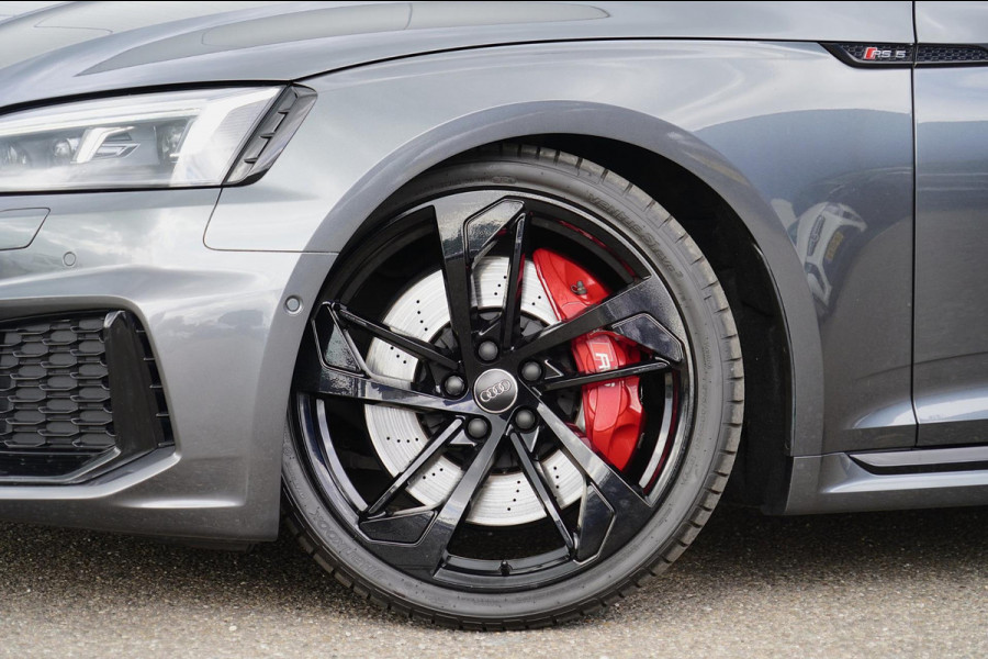 Audi RS5 Coupé 2.9 TFSI quattro / Org. NL / Pano / Head-Up / B&O / Side-Assist / Memory Seat / Carbon inleg