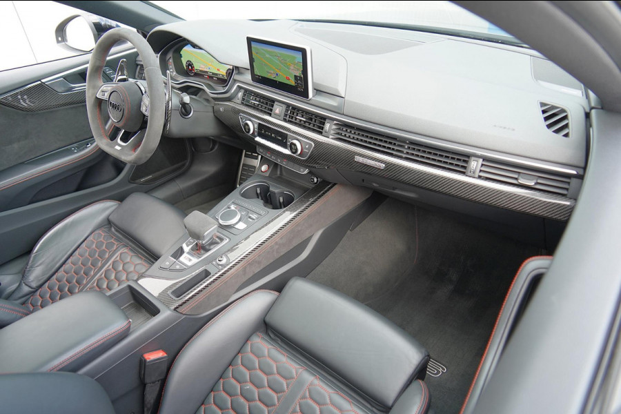 Audi RS5 Coupé 2.9 TFSI quattro / Org. NL / Pano / Head-Up / B&O / Side-Assist / Memory Seat / Carbon inleg