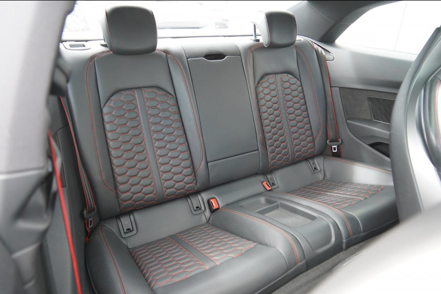 Audi RS5 Coupé 2.9 TFSI quattro / Org. NL / Pano / Head-Up / B&O / Side-Assist / Memory Seat / Carbon inleg