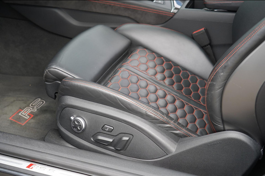 Audi RS5 Coupé 2.9 TFSI quattro / Org. NL / Pano / Head-Up / B&O / Side-Assist / Memory Seat / Carbon inleg