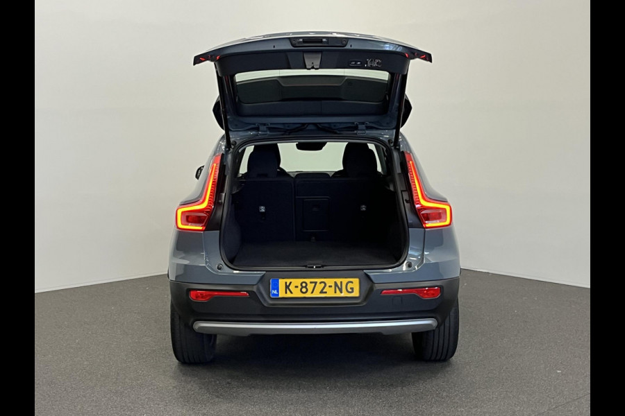 Volvo XC40 1.5 T2 Business Pro Airco|ECC Navi Carplay PDC Achter Trekhaak Cruise Control
