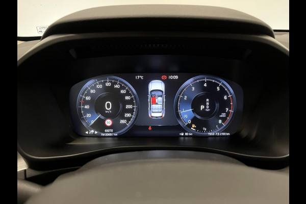 Volvo XC40 1.5 T2 Business Pro Airco|ECC Navi Carplay PDC Achter Trekhaak Cruise Control