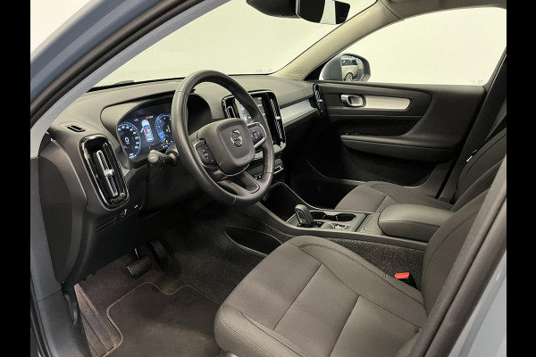 Volvo XC40 1.5 T2 Business Pro Airco|ECC Navi Carplay PDC Achter Trekhaak Cruise Control