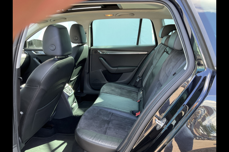 Škoda Octavia 1.0 TSI Style Navi Camera Trekhaak Combi Business Greentech