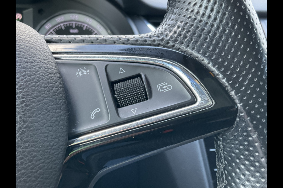 Škoda Octavia 1.0 TSI Style Navi Camera Trekhaak Combi Business Greentech