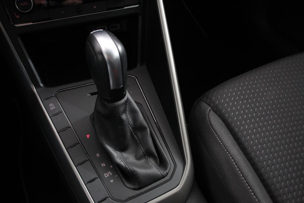 Volkswagen Polo 1.0 TSI DSG Comfortline | Navigatie | App Connect / Apple Carplay / Android Auto | Climate Control | Stoelverwarming | Extra Getint glas