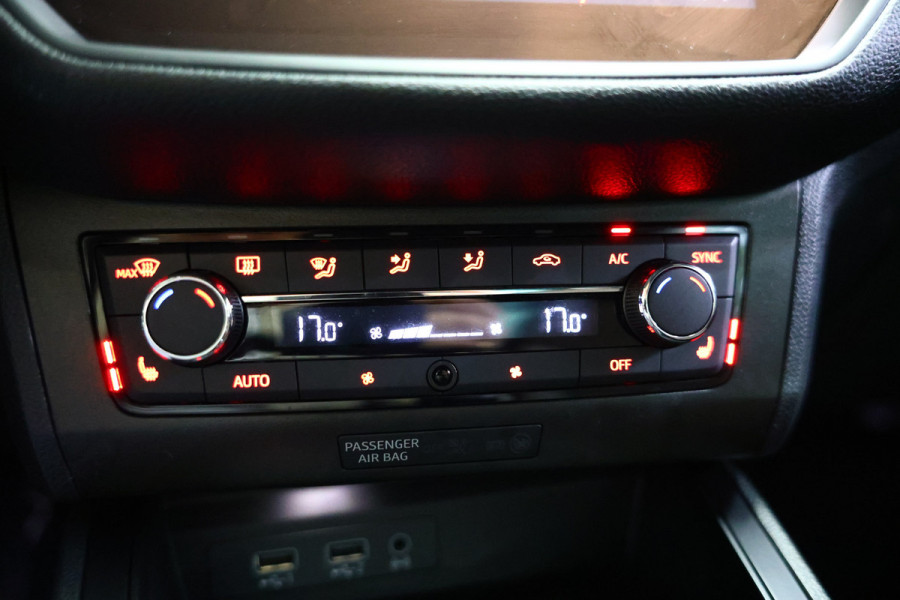 Seat Ibiza 1.0 TGI Business Intense NAVI CARPLAY CLIMA CAMERA PDC'19