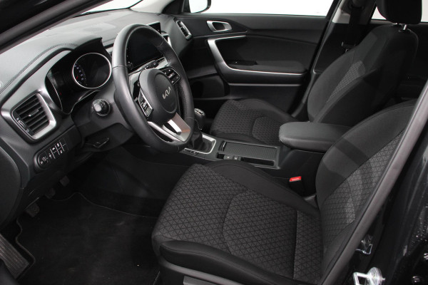 Kia Ceed Sportswagon 1.0 T-GDi Prestige | Navigatie | Apple Carplay/Android Auto | Climate Control | Cruise Control | Lane Assist | Stoel/Stuurverwarming | Privacy Glass | Camera