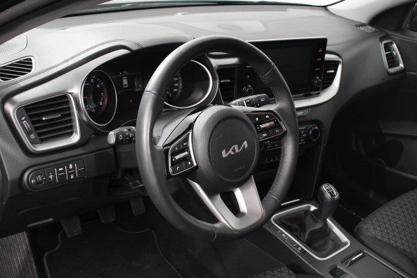 Kia Ceed Sportswagon 1.0 T-GDi Prestige | Navigatie | Apple Carplay/Android Auto | Climate Control | Cruise Control | Lane Assist | Stoel/Stuurverwarming | Privacy Glass | Camera