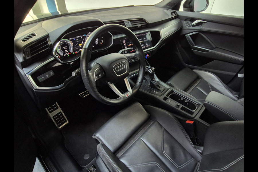 Audi Q3 45 TFSI e Business Edition S-Line | Pano | Leder Audi Q3 45 TFSI e Business Edition S-Line | Pano | Leder