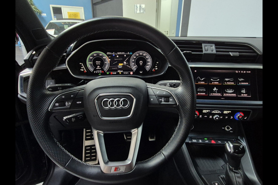 Audi Q3 45 TFSI e Business Edition S-Line | Pano | Leder Audi Q3 45 TFSI e Business Edition S-Line | Pano | Leder