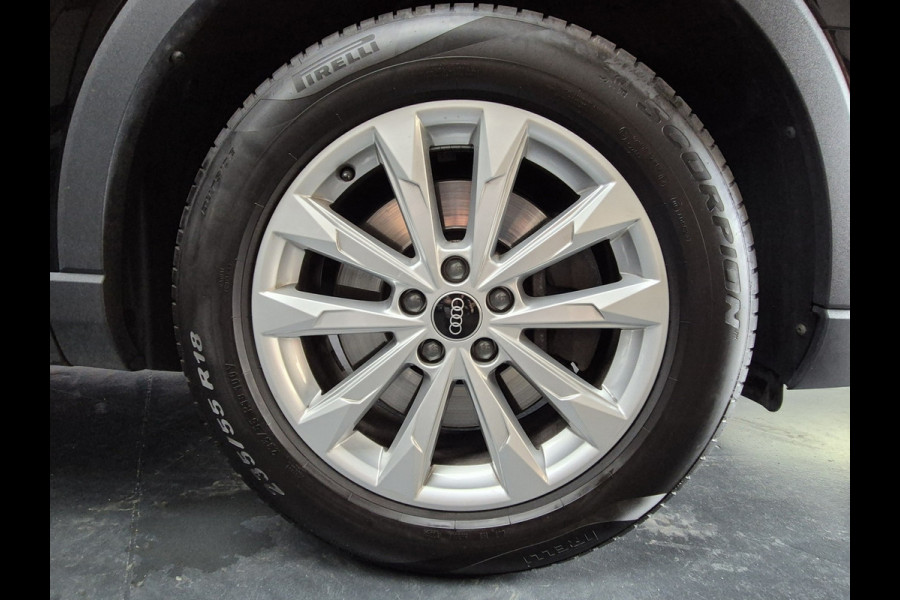 Audi Q3 45 TFSI e Business Edition S-Line | Pano | Leder Audi Q3 45 TFSI e Business Edition S-Line | Pano | Leder