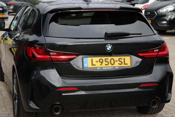 BMW 1-serie 120i High Executive Edition 178pk | Harman en Kardon | Panoramadak | Head-up display | M-Pakket