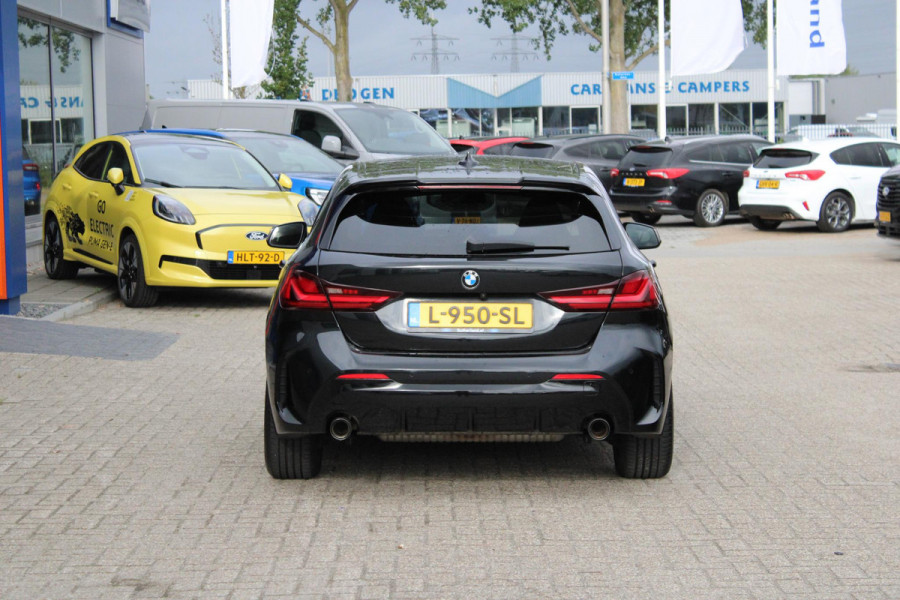 BMW 1-serie 120i High Executive Edition 178pk | Harman en Kardon | Panoramadak | Head-up display | M-Pakket