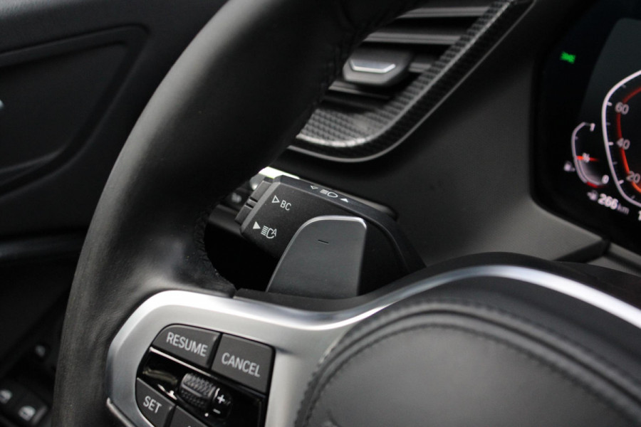 BMW 1-serie 120i High Executive Edition 178pk | Harman en Kardon | Panoramadak | Head-up display | M-Pakket