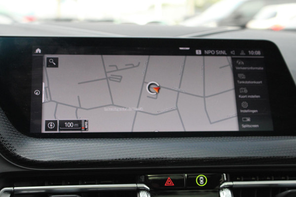 BMW 1-serie 120i High Executive Edition 178pk | Harman en Kardon | Panoramadak | Head-up display | M-Pakket