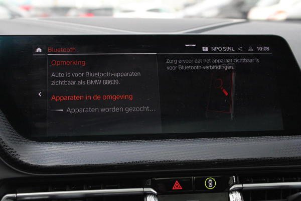 BMW 1-serie 120i High Executive Edition 178pk | Harman en Kardon | Panoramadak | Head-up display | M-Pakket