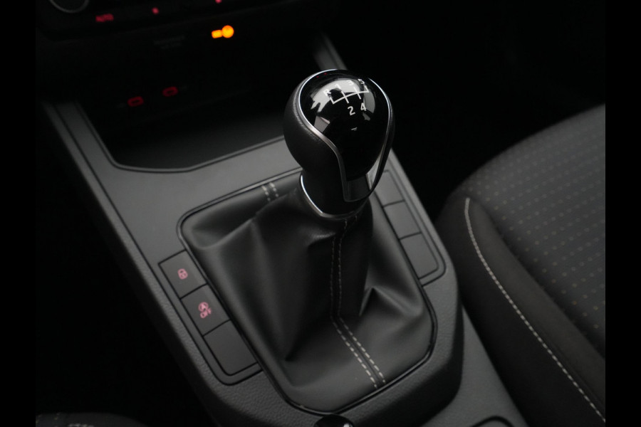 Seat Ibiza 1.0 TSI 95pk Style Clima Navigatie via App lm velgen Parkeersensors 83