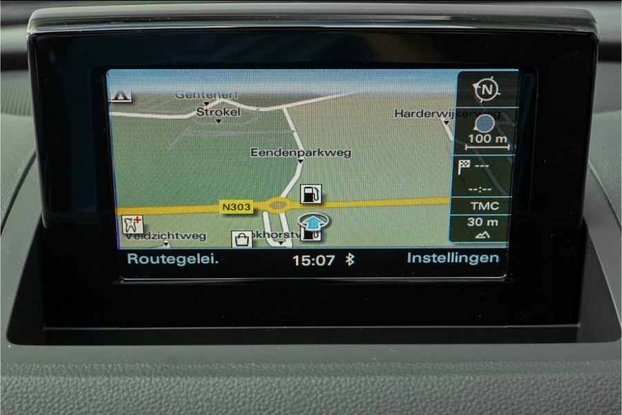 Audi Q3 1.4 TFSI S-Line Pano Xenon Trekhaak Audi Q3 1.4 TFSI S-Line Pano Xenon Trekhaak