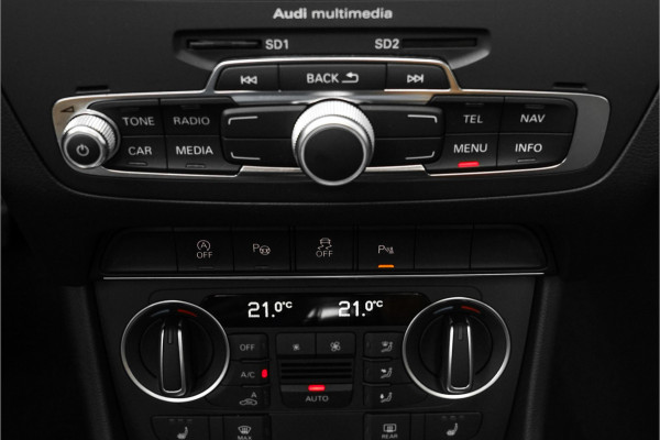Audi Q3 1.4 TFSI S-Line Pano Xenon Trekhaak Audi Q3 1.4 TFSI S-Line Pano Xenon Trekhaak