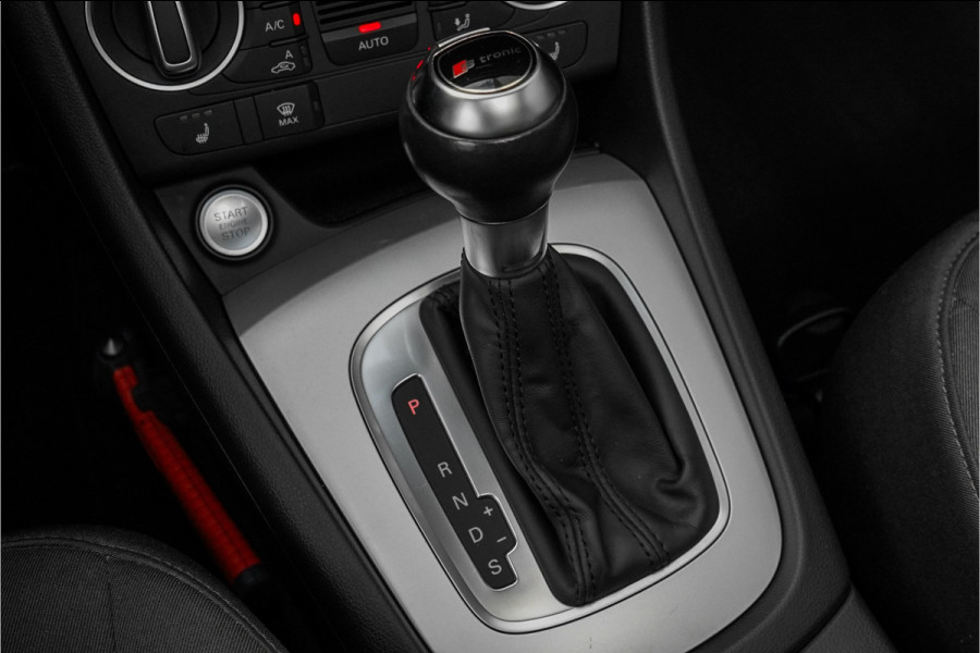 Audi Q3 1.4 TFSI S-Line Pano Xenon Trekhaak Audi Q3 1.4 TFSI S-Line Pano Xenon Trekhaak