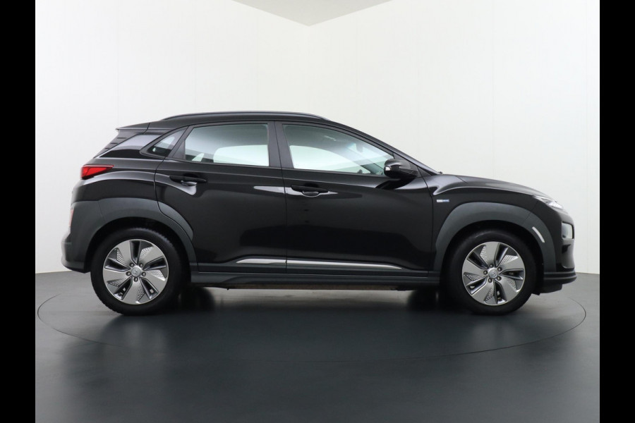 Hyundai Kona EV Comfort 64 kWh ORIG. NL AUTO | 1E EIGENAAR | COMPLEET DEALER ONDERHOUDEN | RIJKLAARPRIJS INCL. 12MND BOVAG |