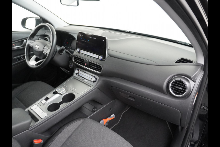 Hyundai Kona EV Comfort 64 kWh ORIG. NL AUTO | 1E EIGENAAR | COMPLEET DEALER ONDERHOUDEN | RIJKLAARPRIJS INCL. 12MND BOVAG |