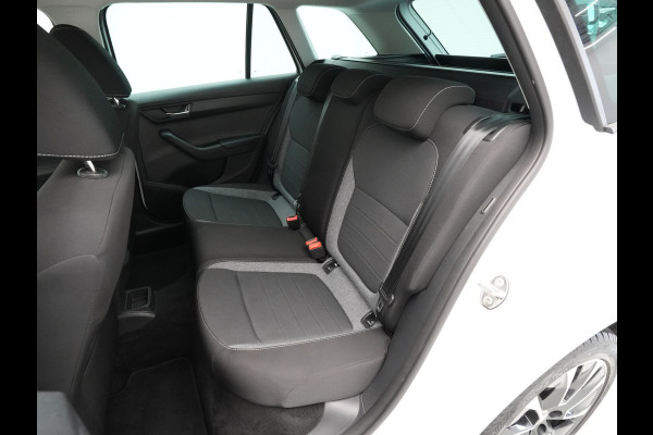 Škoda Fabia Combi 1.0 TSI 95pk Business Edition Navigatie Keyless Carplay Pdc 20