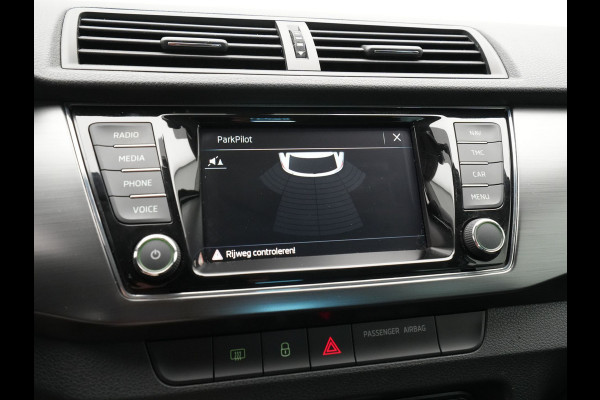 Škoda Fabia Combi 1.0 TSI 95pk Business Edition Navigatie Keyless Carplay Pdc 20
