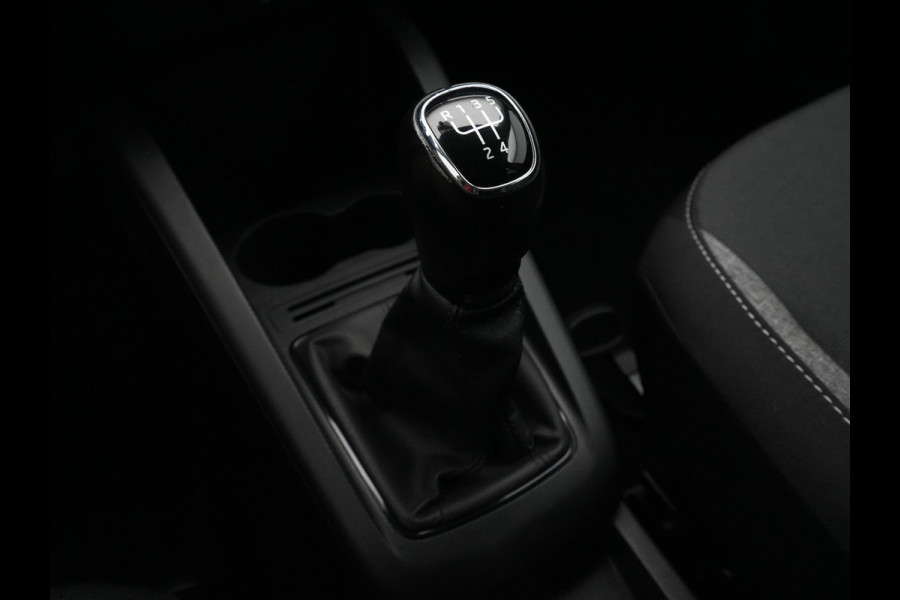 Škoda Fabia Combi 1.0 TSI 95pk Business Edition Navigatie Keyless Carplay Pdc 20