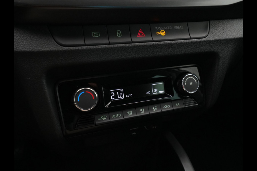 Škoda Fabia Combi 1.0 TSI 95pk Business Edition Navigatie Keyless Carplay Pdc 20