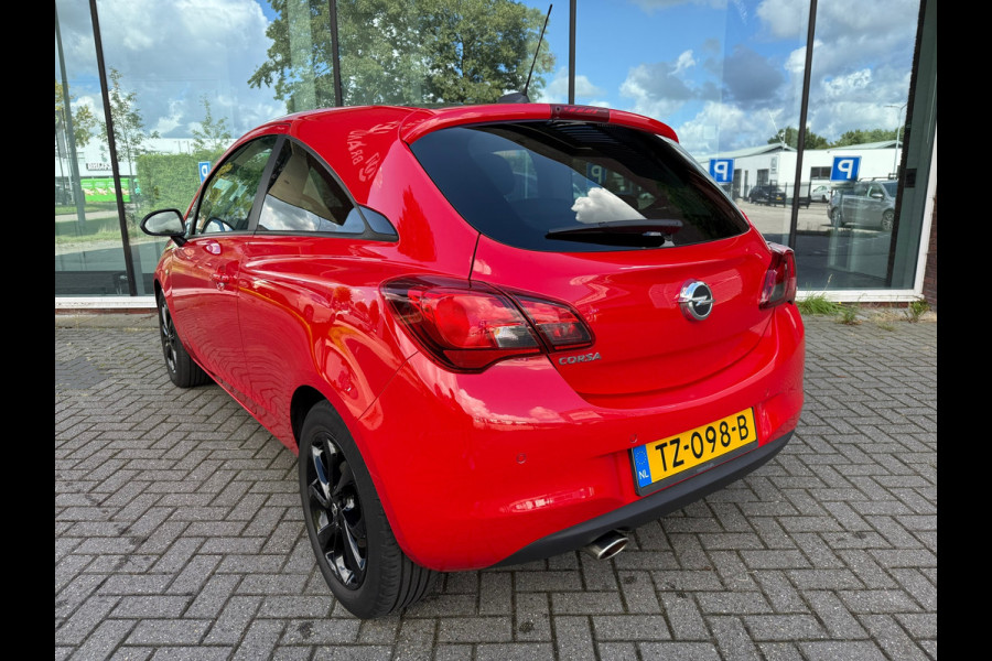 Opel Corsa 1.4 Black Edition - Navi - Parkeerhulp - Airco - Org.NL