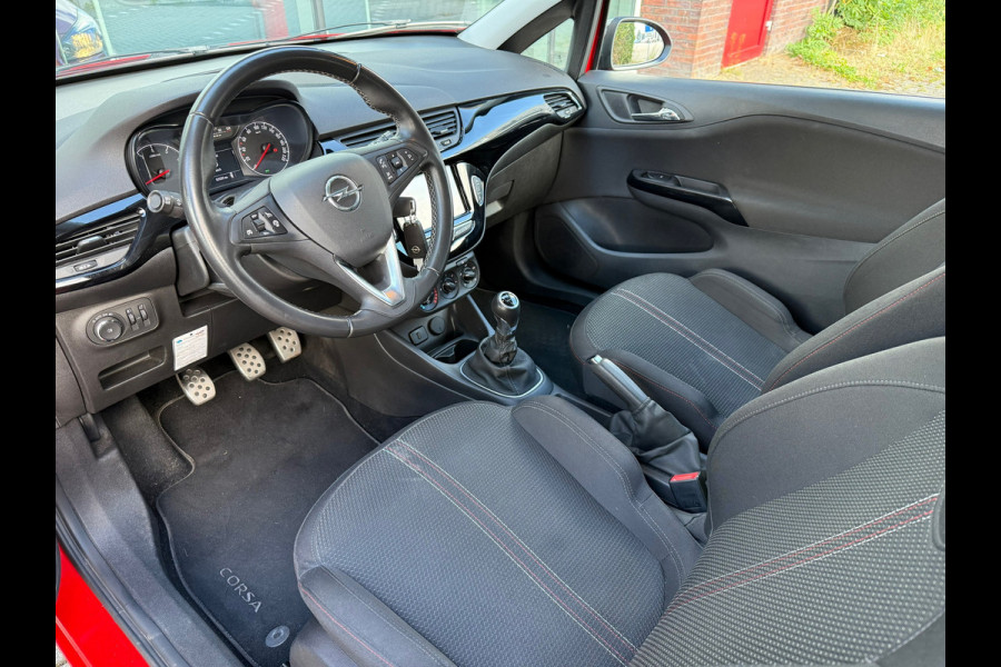 Opel Corsa 1.4 Black Edition - Navi - Parkeerhulp - Airco - Org.NL