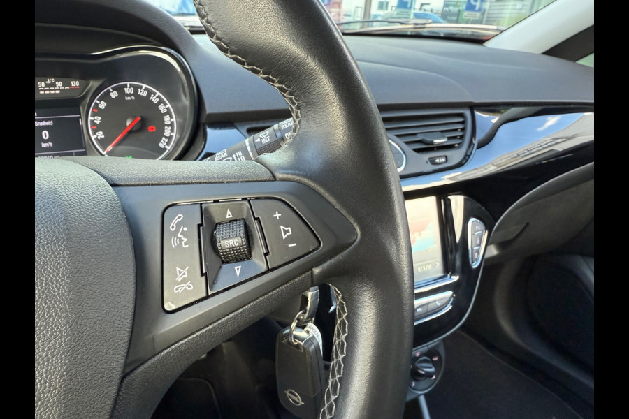 Opel Corsa 1.4 Black Edition - Navi - Parkeerhulp - Airco - Org.NL