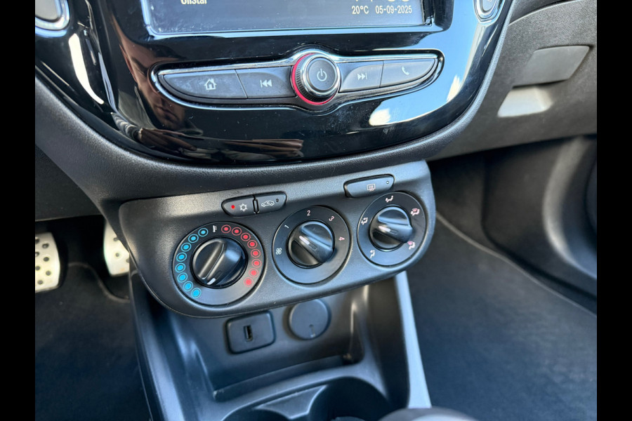 Opel Corsa 1.4 Black Edition - Navi - Parkeerhulp - Airco - Org.NL