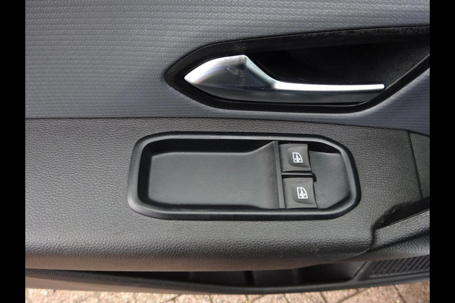 Renault Express 1.5 dCi 50 x VOORRAAD EU6 GROOT NAVI AIRCO CRUISE CONTROL PDC