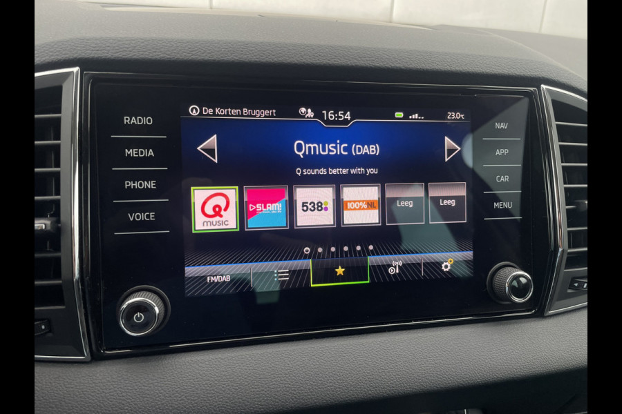 Škoda Karoq 1.5 TSI ACT Style | Elek. Trekhaak | LED | Navi | Carplay | Camera | Virtual Cockpit